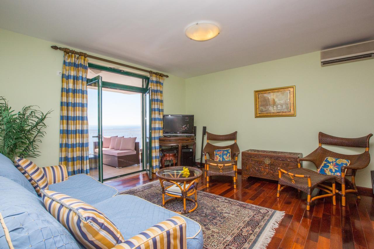 Ambassador Suite Дубровник Екстериор снимка